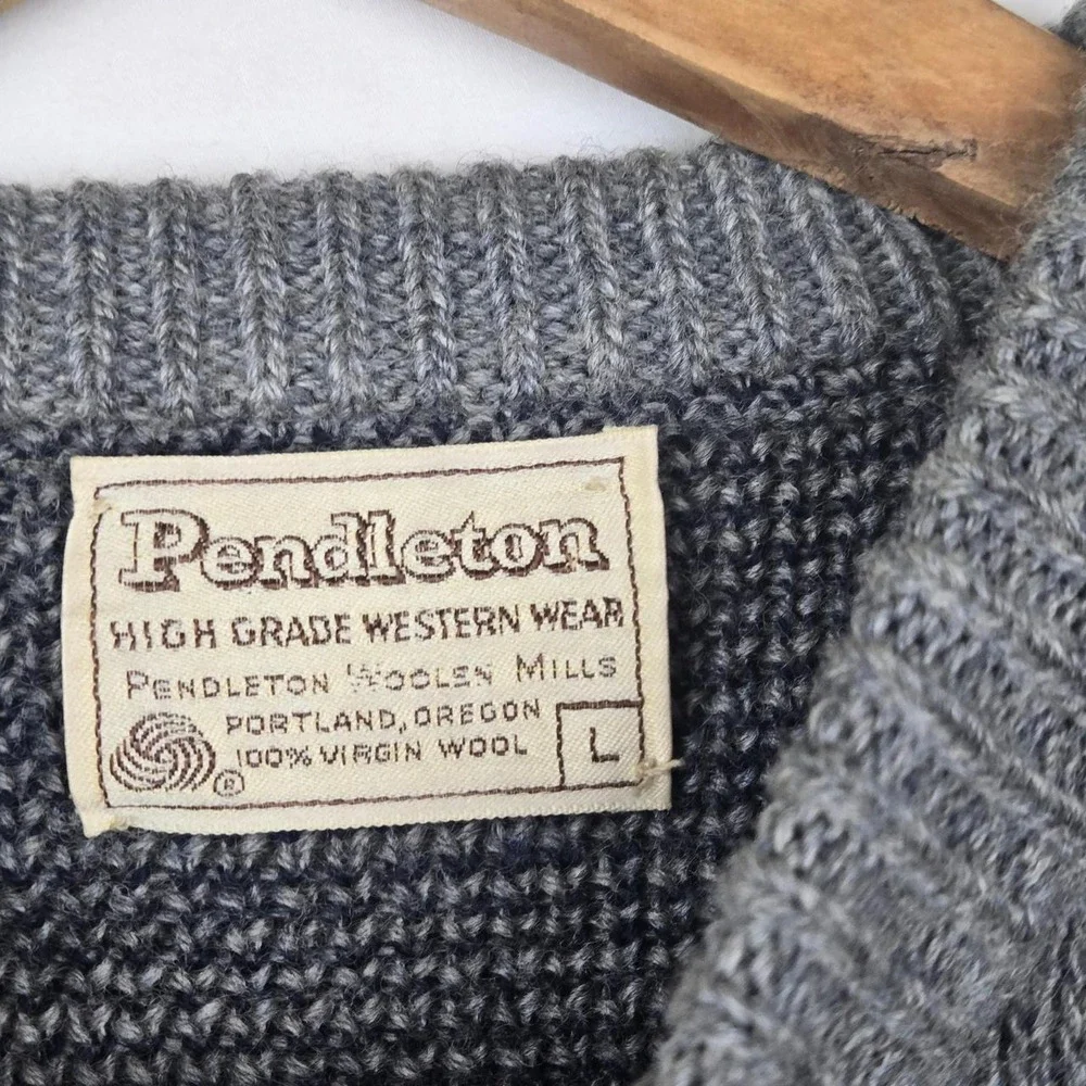 Pendleton high grade western wear sweater wool size large.